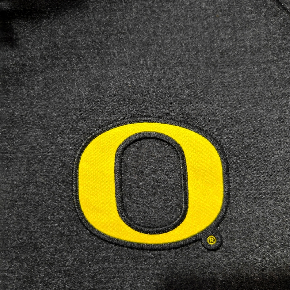 NIKE Oregon Ducks Medium 1/4 Zip Black Pullover Youth Dri-Fit Sweatshirt - Picture 4 of 12
